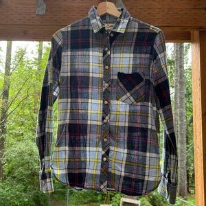 Tradlands Plaid Button Down Shirt